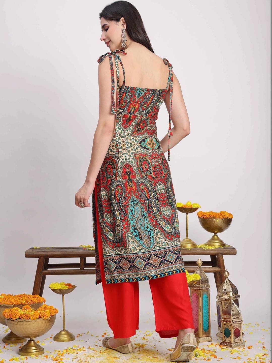 TextileNow Women Ethnic Motifs Printed Regular Kurta with Palazzos thumbnail 7