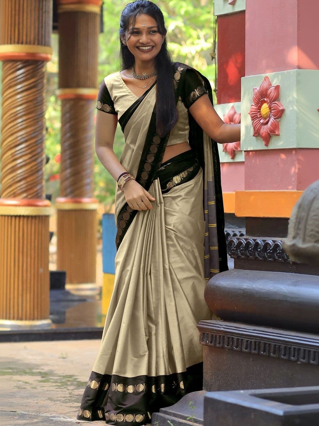 KALINI Woven Design Zari Designer Gadwal Saree thumbnail 6