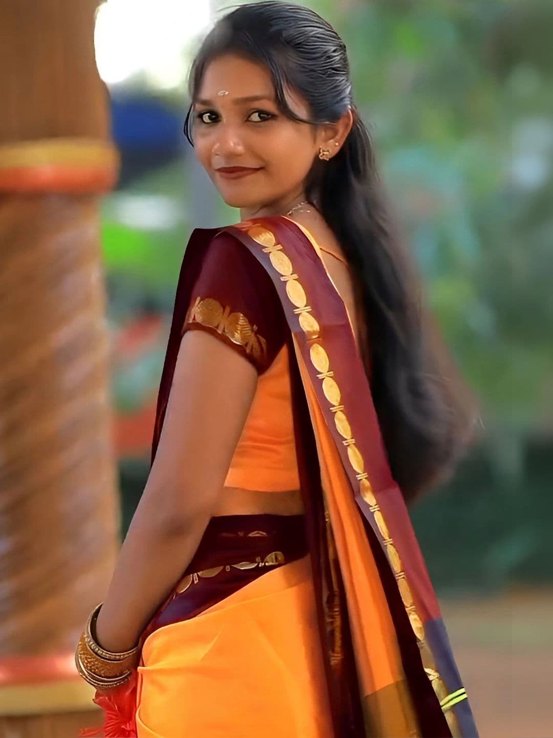 KALINI Woven Design Zari Designer Gadwal Saree thumbnail 3