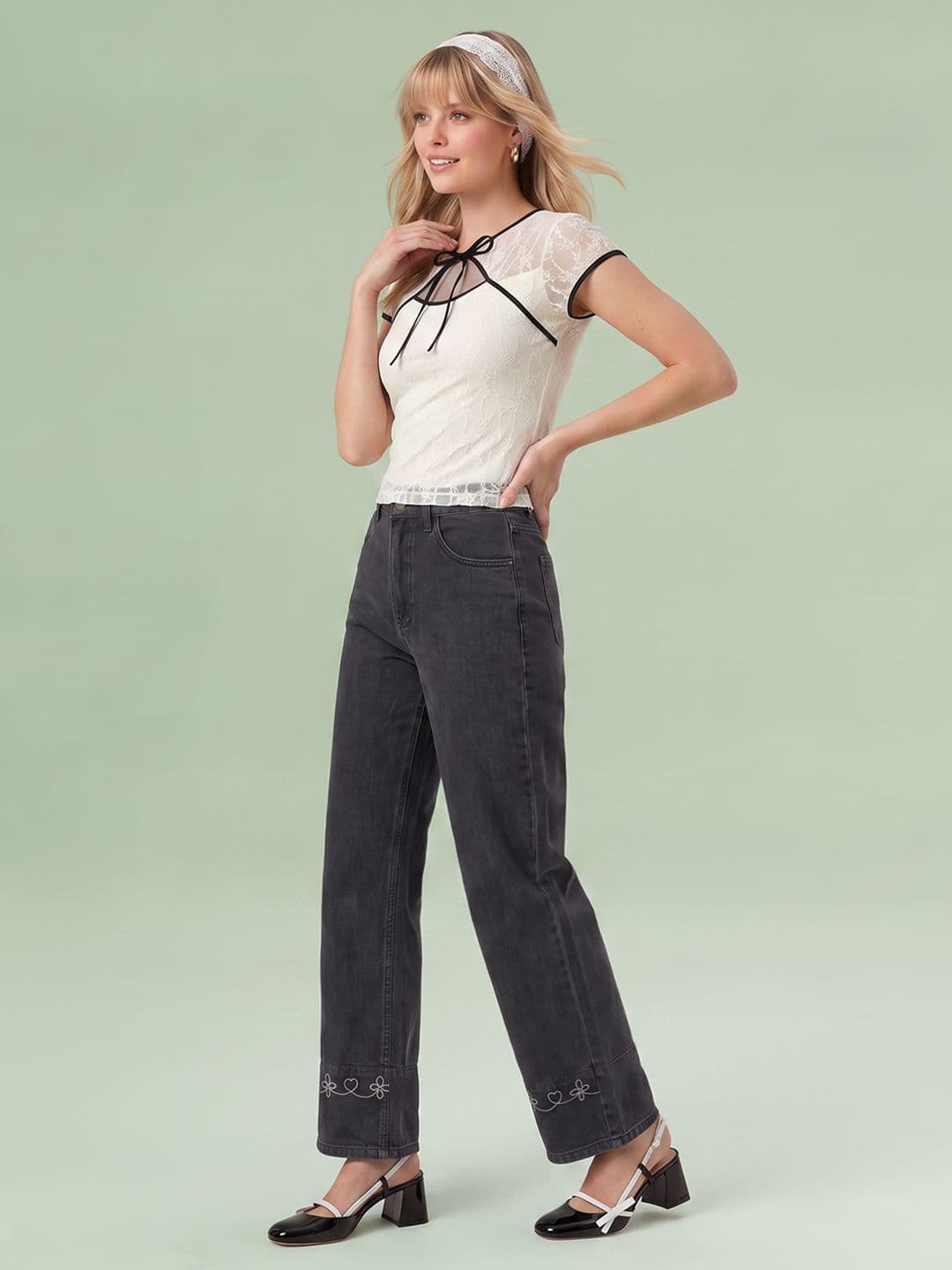 DressBerry Women Straight Fit High-Rise Embroidered Jeans thumbnail 4