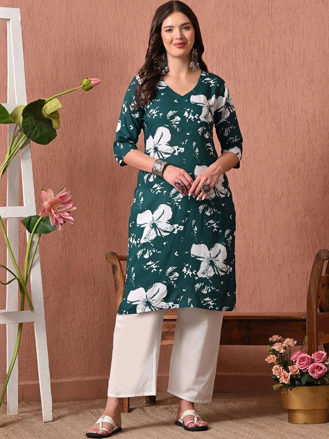 HERE&NOW Women Floral Printed Floral Kurta - view 1