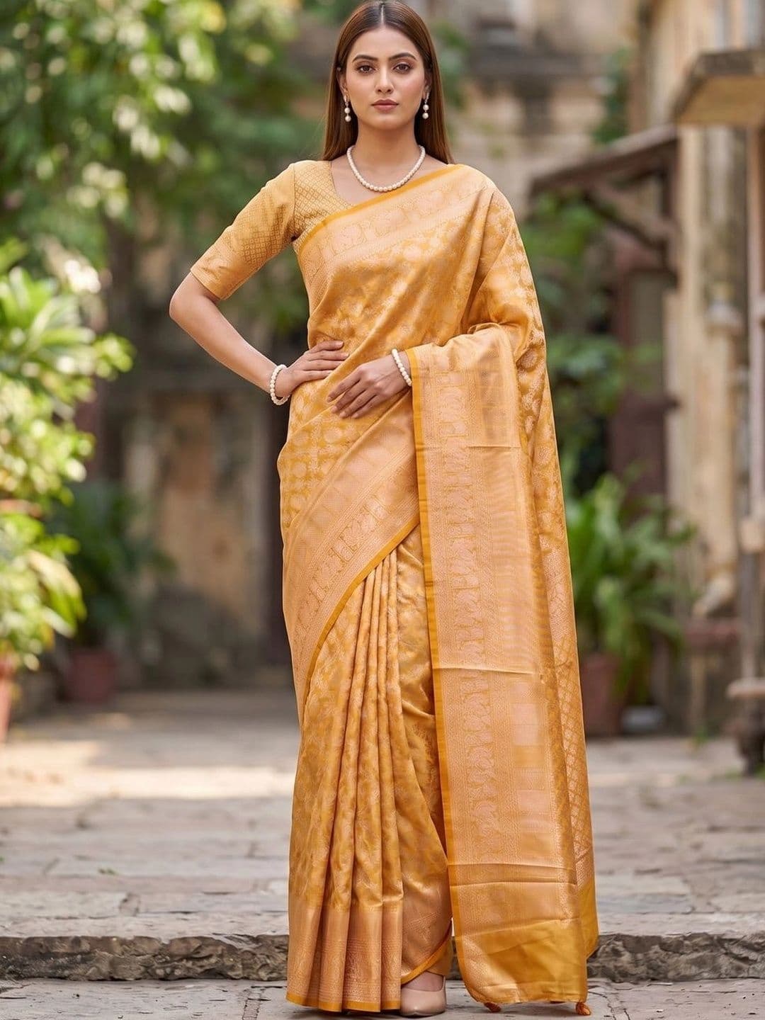 SOURAGYA Woven Design Zari Silk Blend Banarasi Saree - view 1