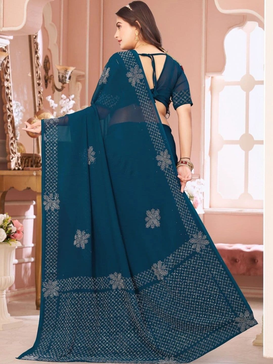 Textile Mantra Embellished Poly Chiffon Saree thumbnail 3