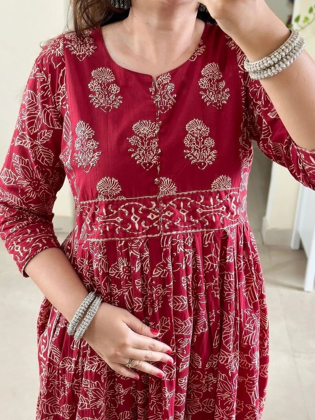 SRF KURTI HUB Women Ethnic Motifs Printed Empire Kurta with Trousers & With Dupatta thumbnail 5