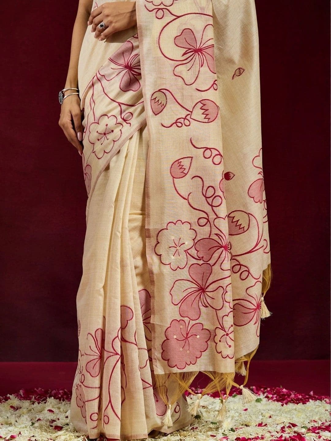kasee Floral Pure Cotton Designer Saree thumbnail 5