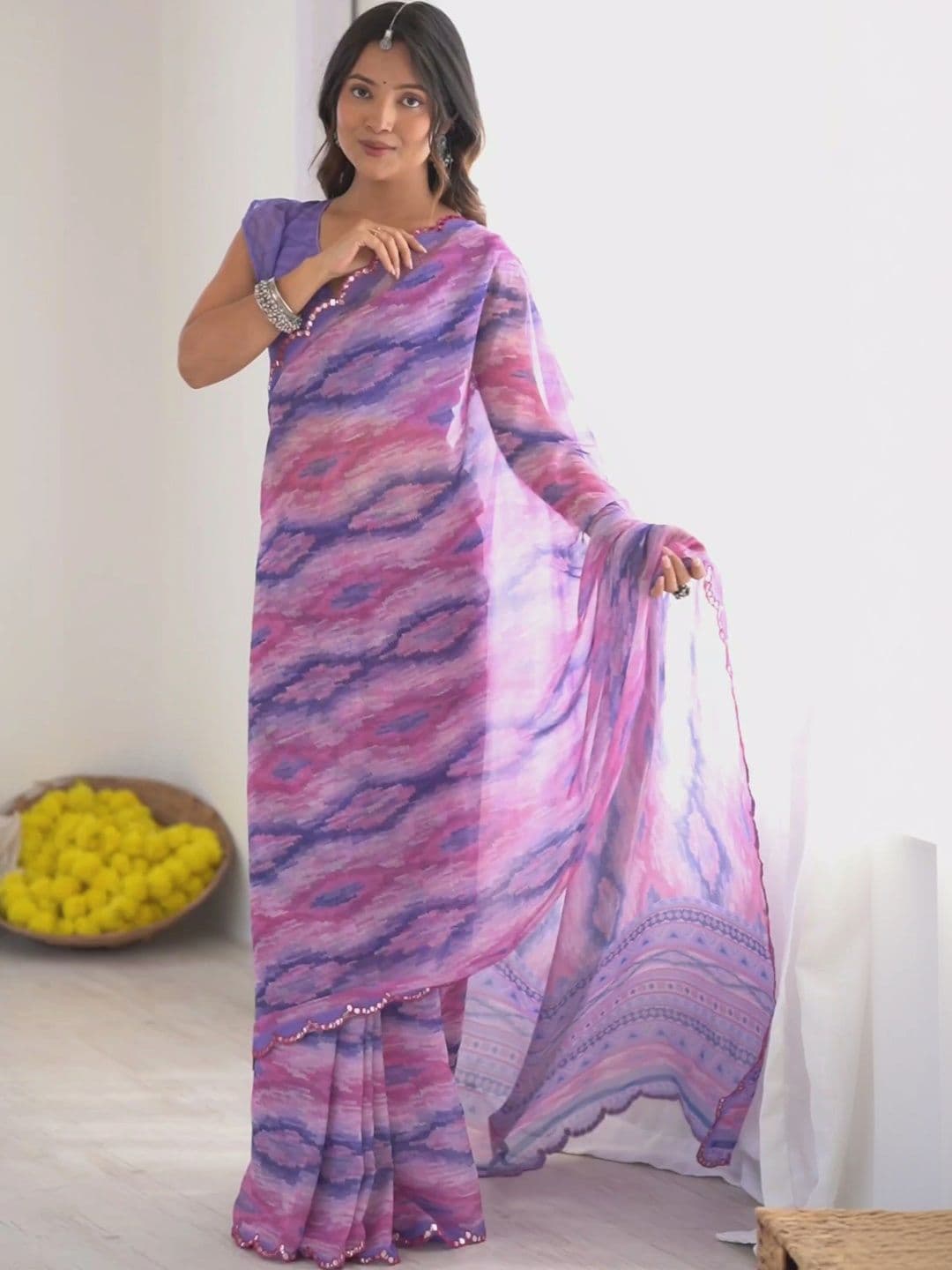 Mitera Pure Georgette Saree thumbnail 6