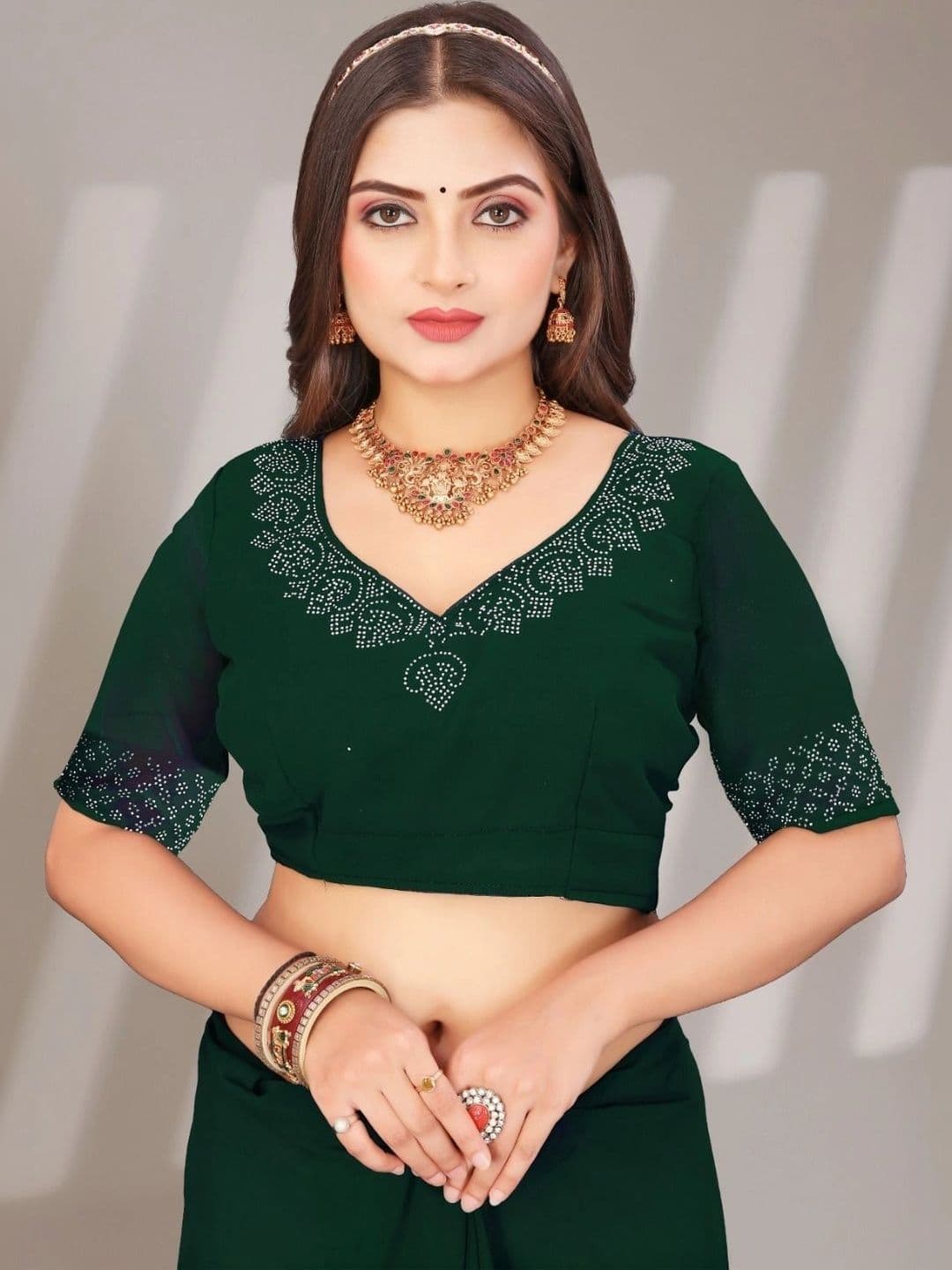 PRANU TRENDS Embroidered Poly Chiffon Saree thumbnail 5