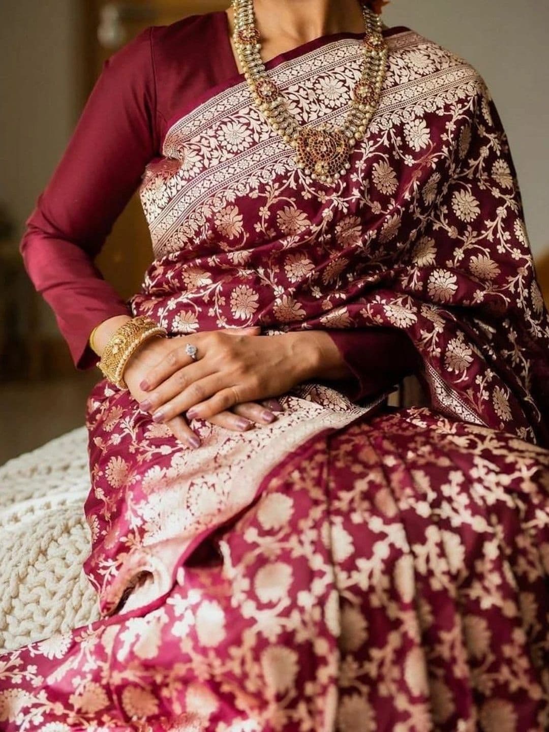 revika Woven Design Zari Art Silk Designer Kanjeevaram Saree thumbnail 7