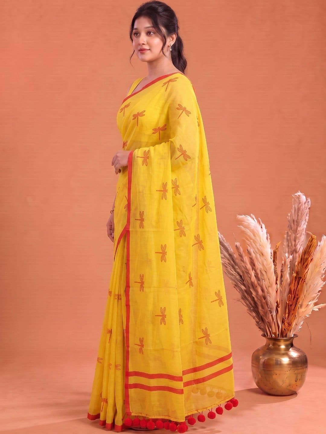 Mitera Batik Pure Cotton Saree thumbnail 2
