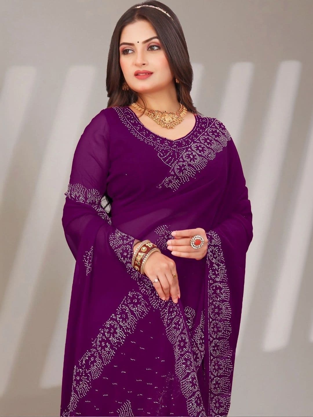 Fashion Mantra Embroidered Poly Chiffon Saree thumbnail 3