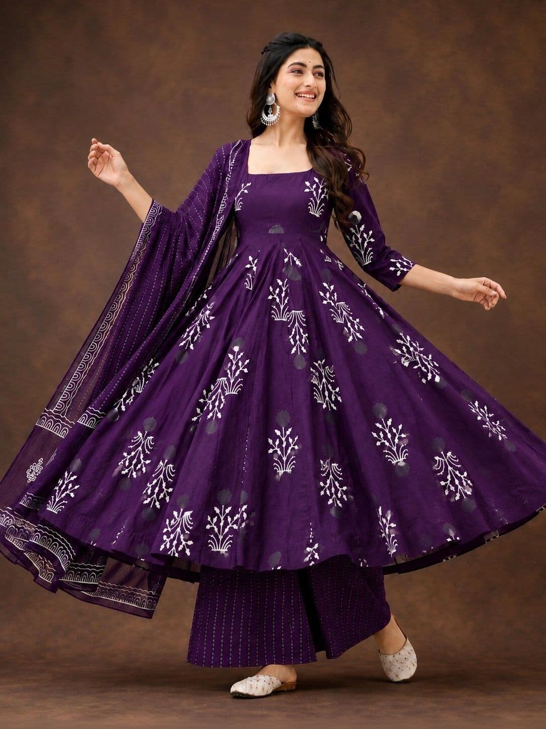 Chhipa Prints Women Ethnic Motifs Printed Empire Kurta with Palazzos & With Dupatta - view 1