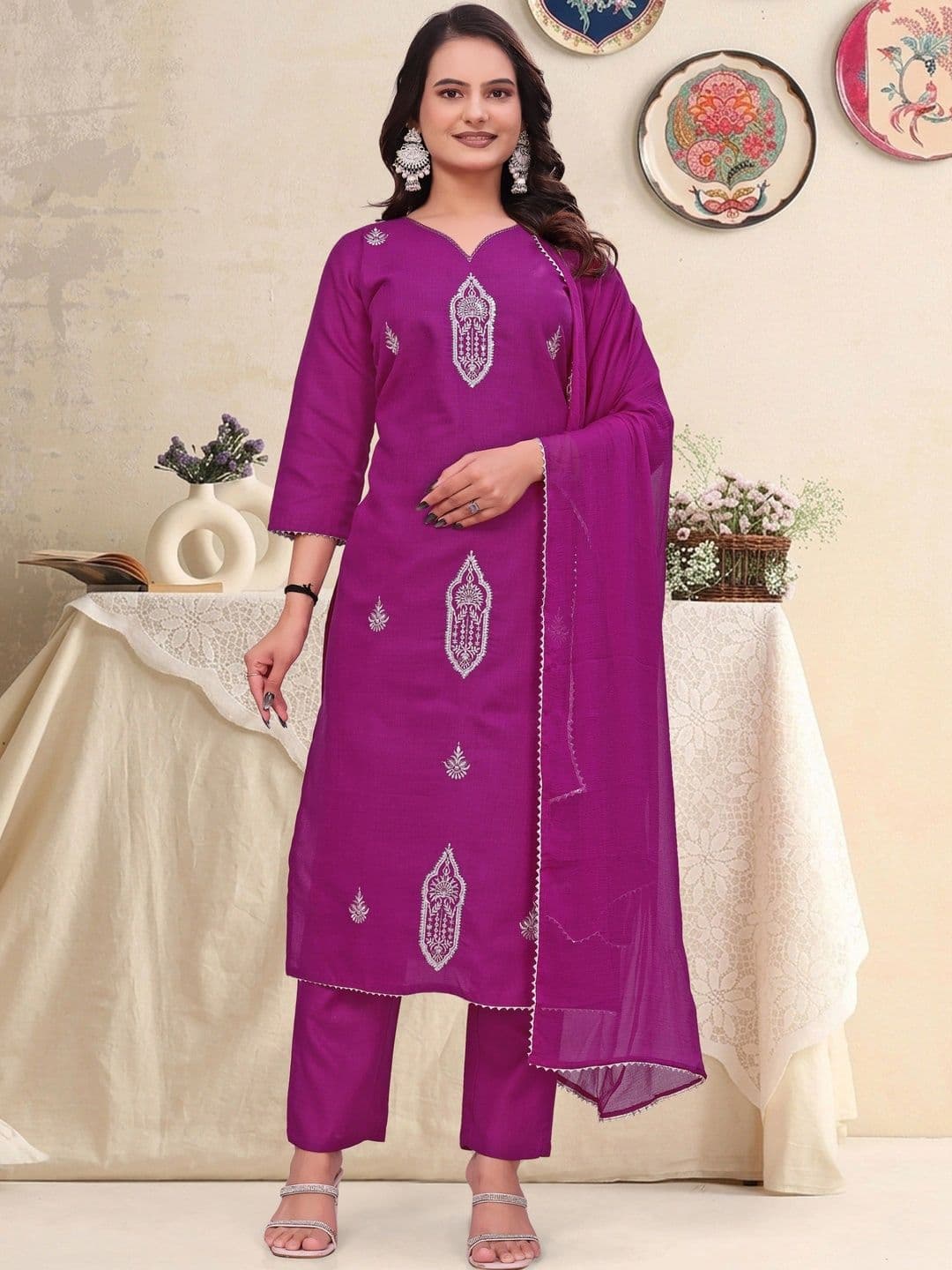 JOGAN Women Ethnic Motifs Embroidered Regular Thread Work Kurta with Trousers & With Dupatta thumbnail 2