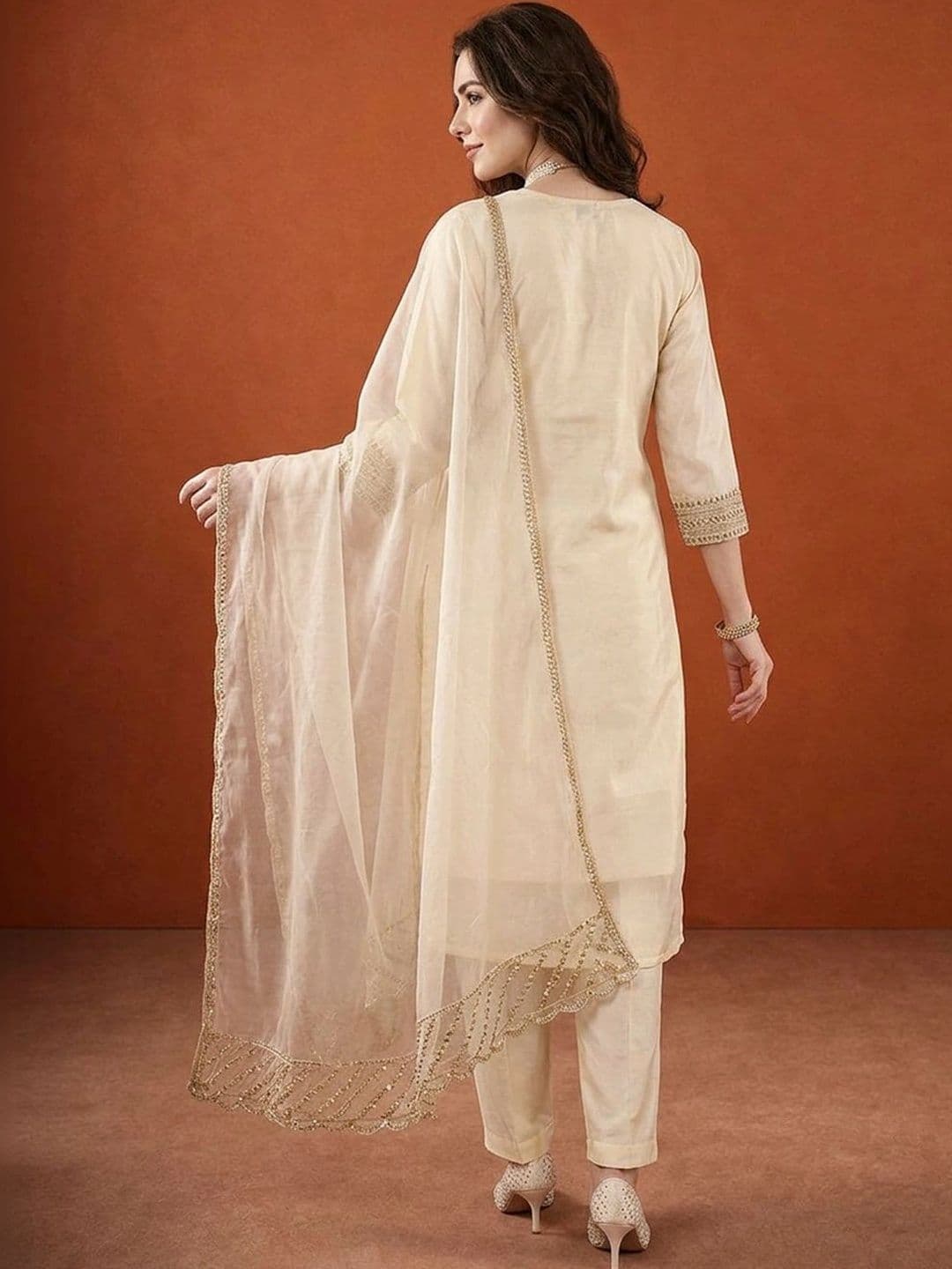 SAINOOR Women Ethnic Motifs Embroidered Regular Thread Work Kurta with Trousers & With Dupatta thumbnail 6