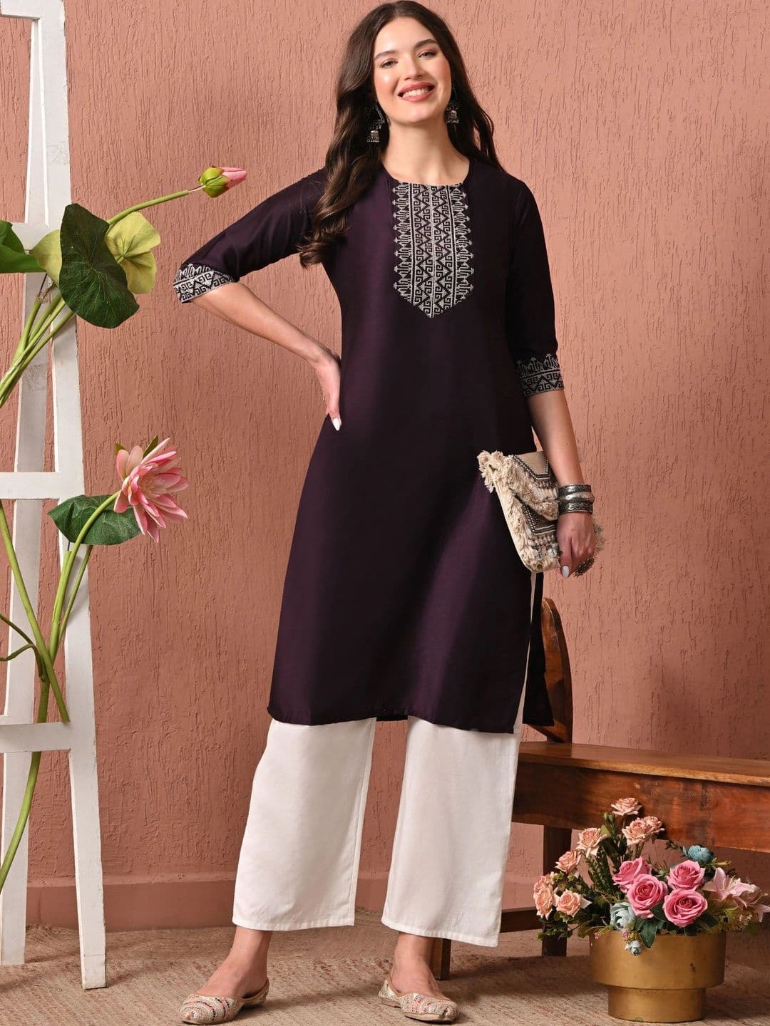 HERE&NOW Women Embellished Thread Work Kurta thumbnail 6