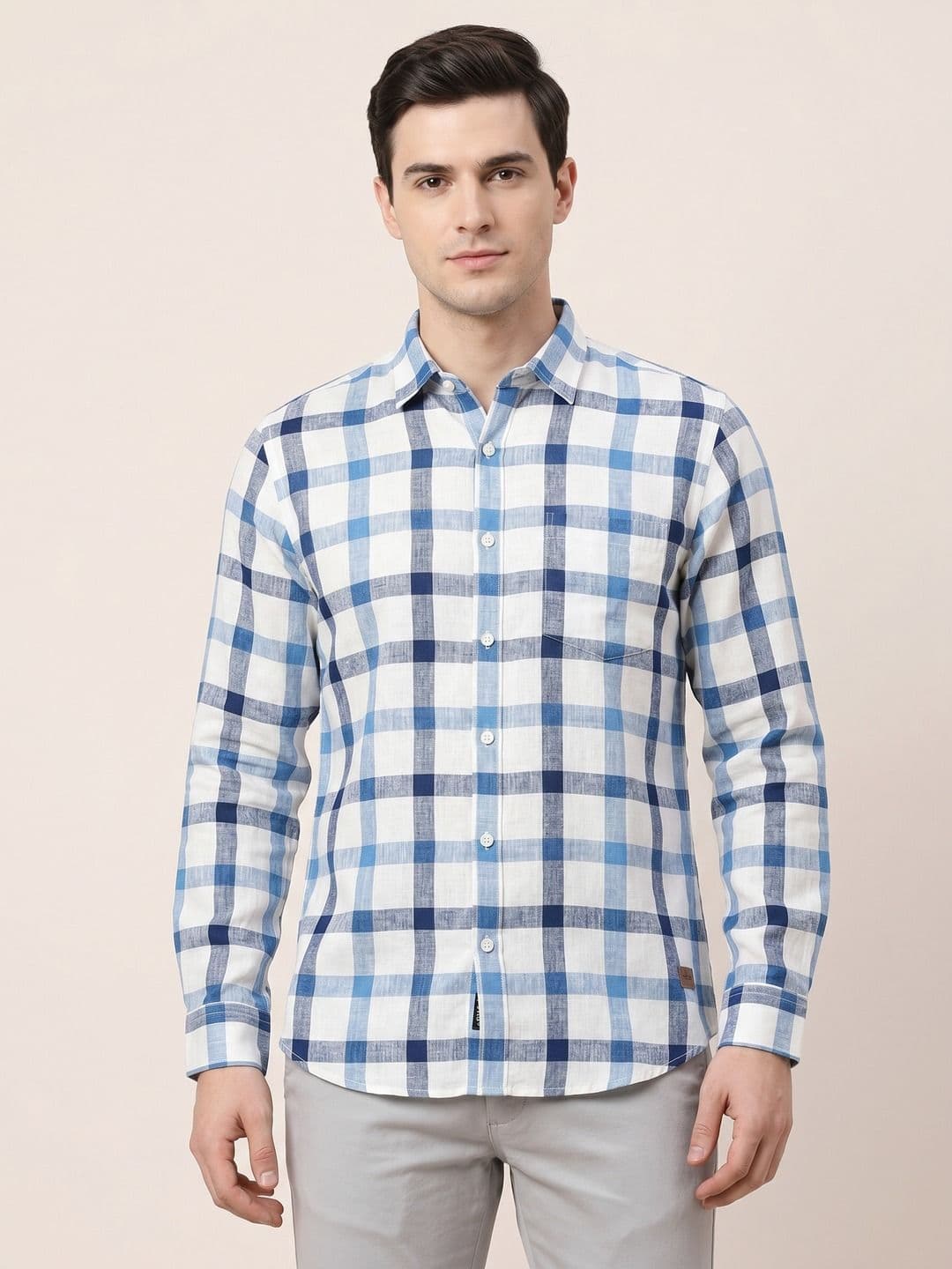 Roadster Men White Regular Fit Checked Casual Shirt thumbnail 5