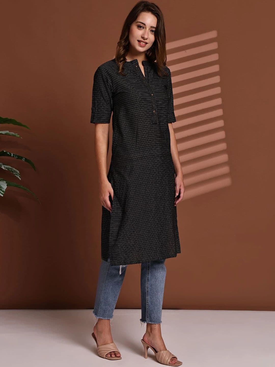 KALINI Women Striped Kurta thumbnail 7