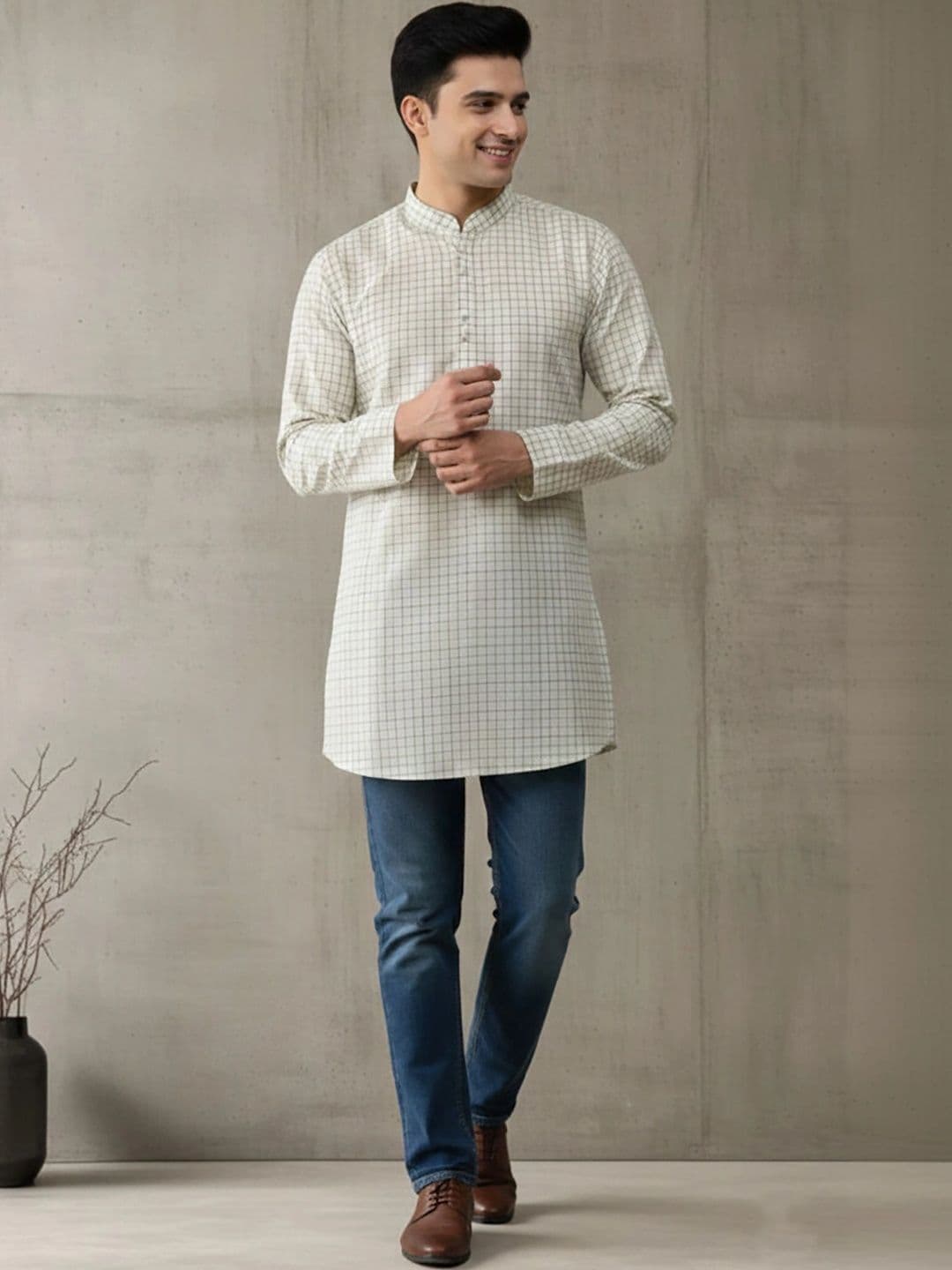 Anouk Men Checked Kurta thumbnail 4