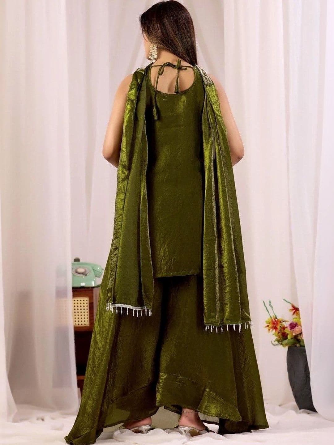 Bouncer Berry Women Ethnic Motifs Embroidered Regular Thread Work Pure Silk Kurta with Sharara & With Dupatta thumbnail 5