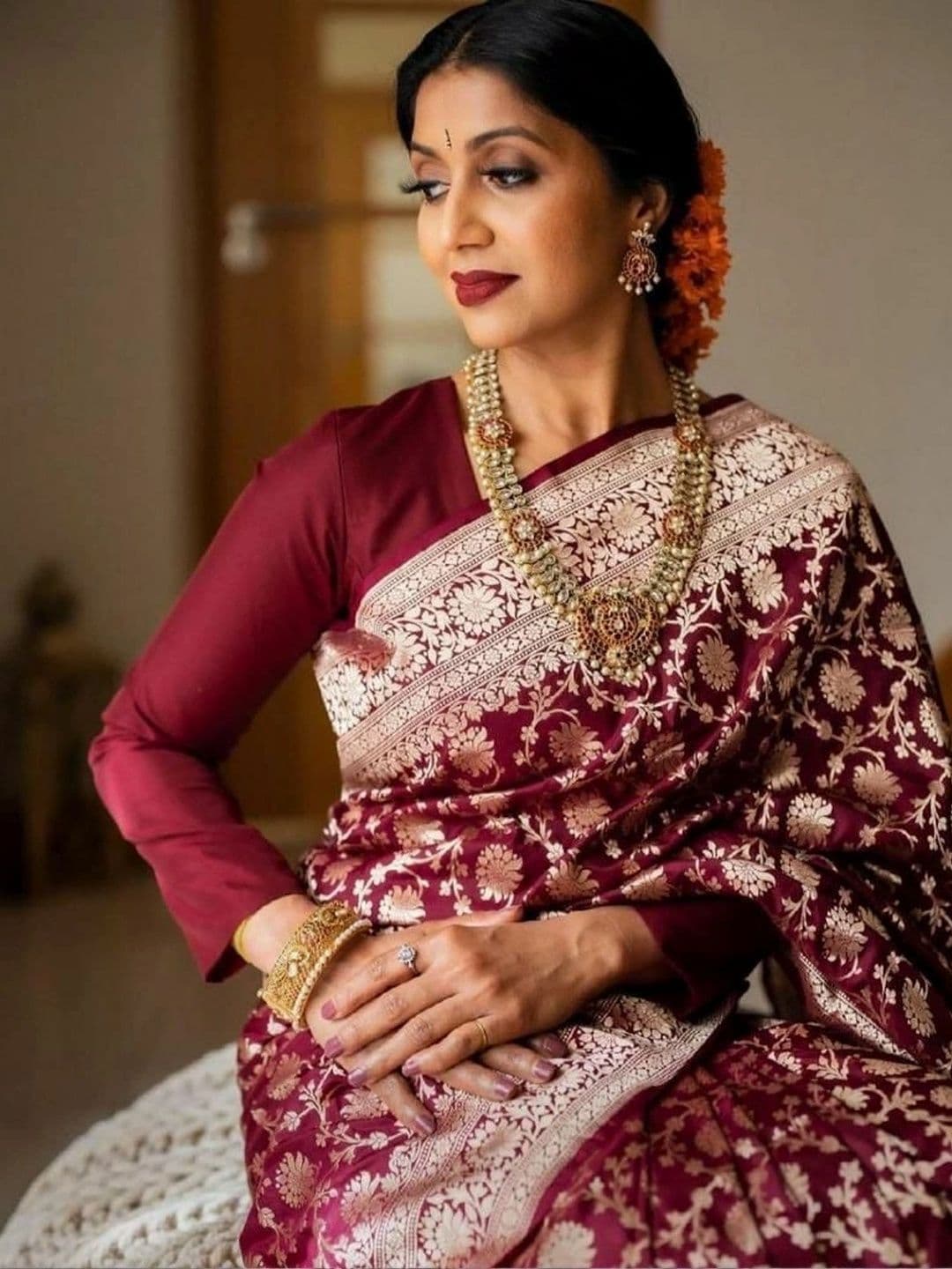 revika Woven Design Zari Art Silk Designer Kanjeevaram Saree thumbnail 2