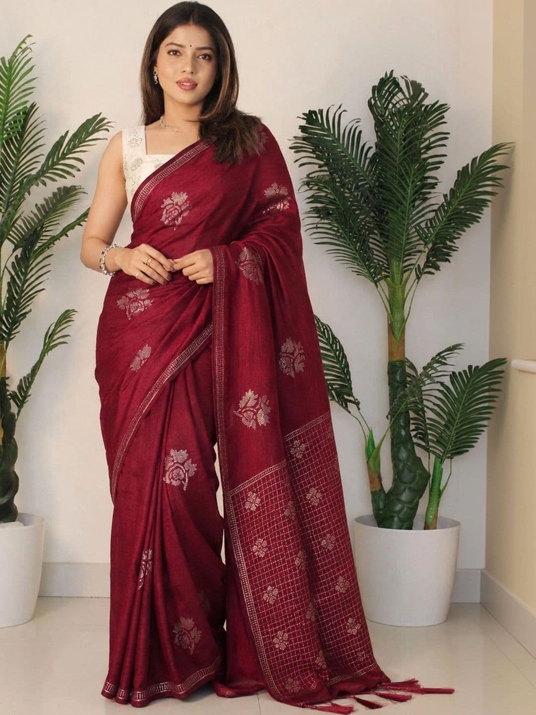 SANJANA SILK SANJANA SILK Woven Design Zari Silk Blend Saree - view 1