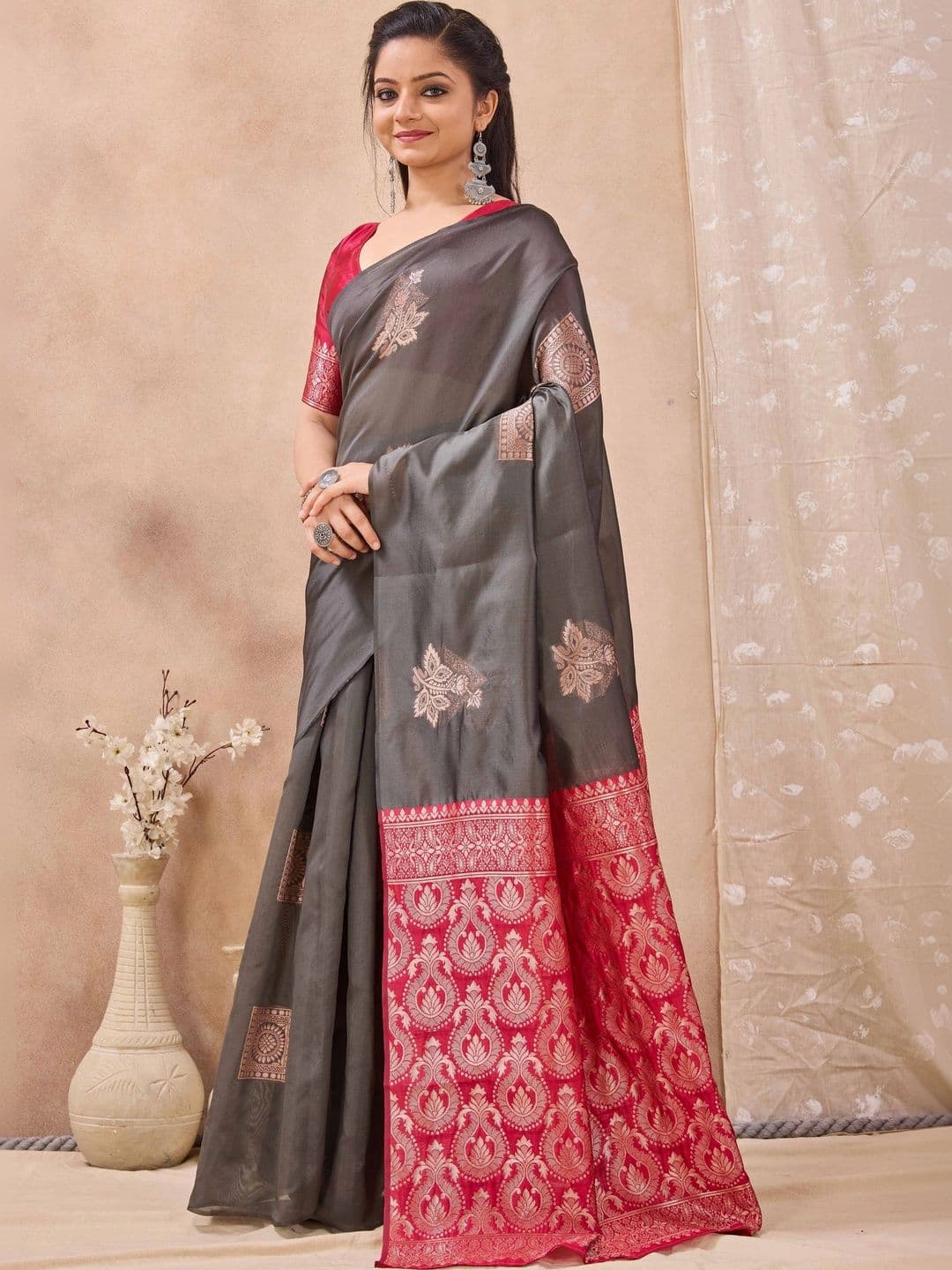 FIXAL FASHION Woven Design Zari Art Silk Saree thumbnail 4