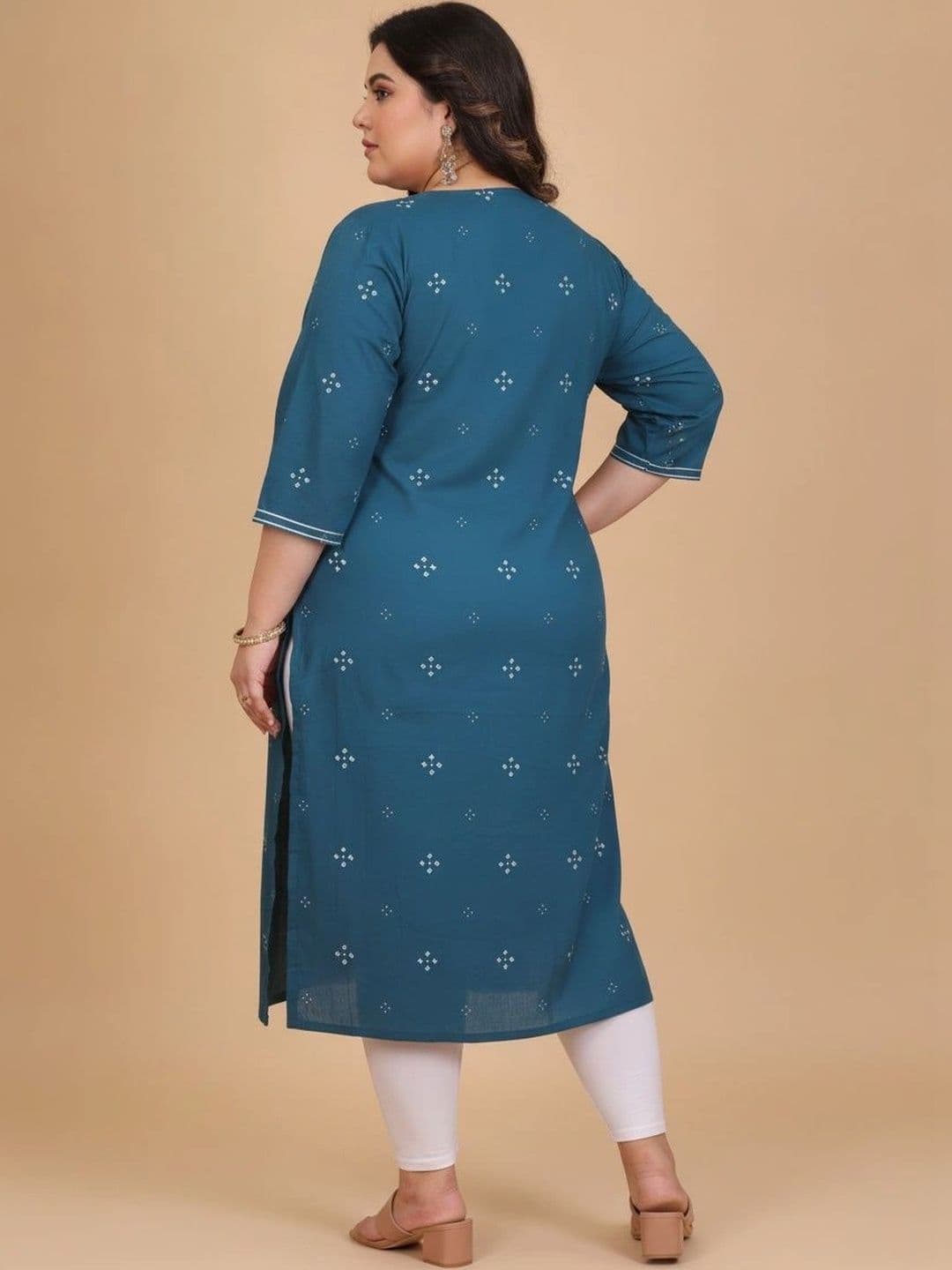 Sztori Women Bandhani Printed Thread Work Kurta thumbnail 5