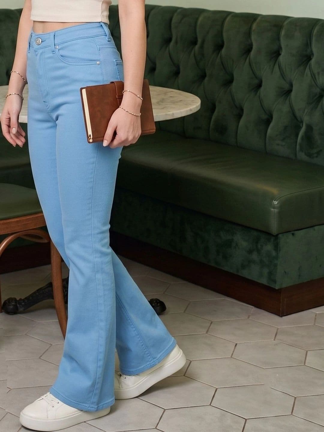 DressBerry Women Chicago Bootcut High-Rise Stretchable Jeans thumbnail 6