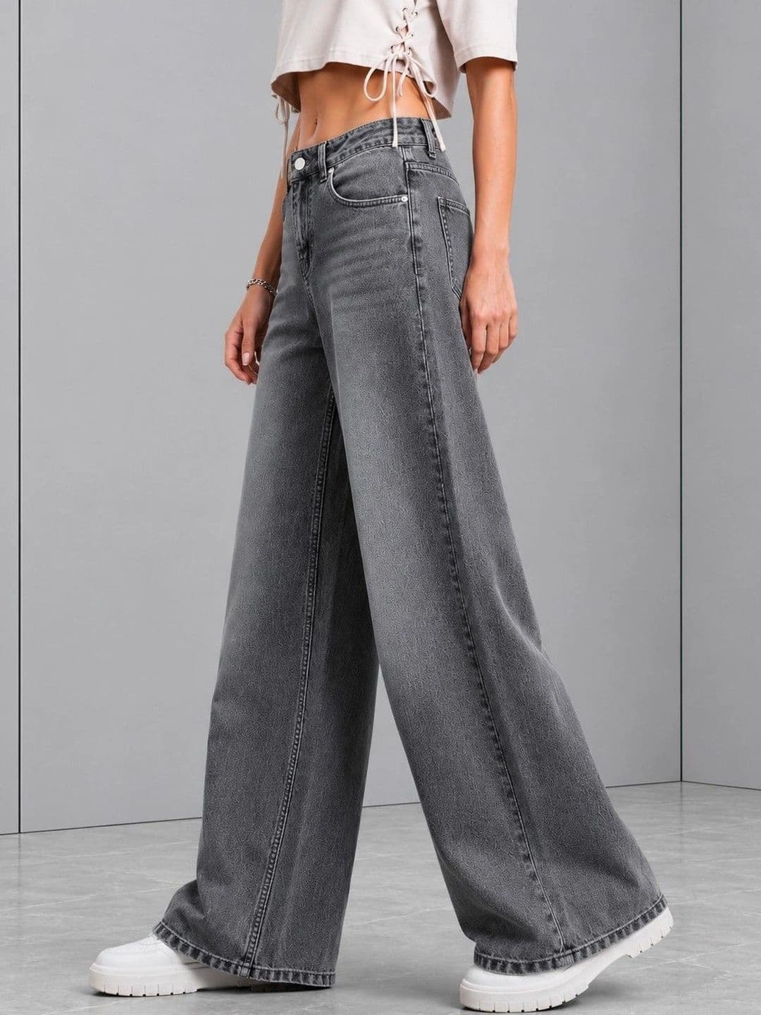 DressBerry Women Comfort Wide Leg High-Rise Light Fade Stretchable Jeans thumbnail 3