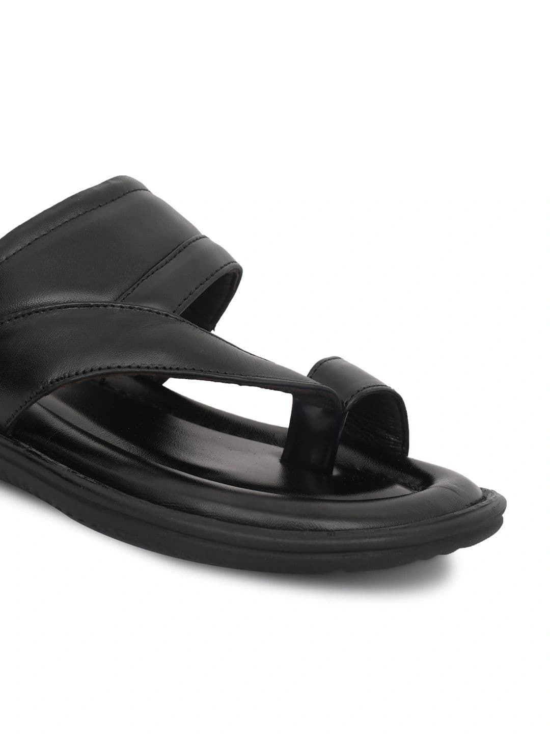 Roadster Men Thong Flip-Flops thumbnail 5