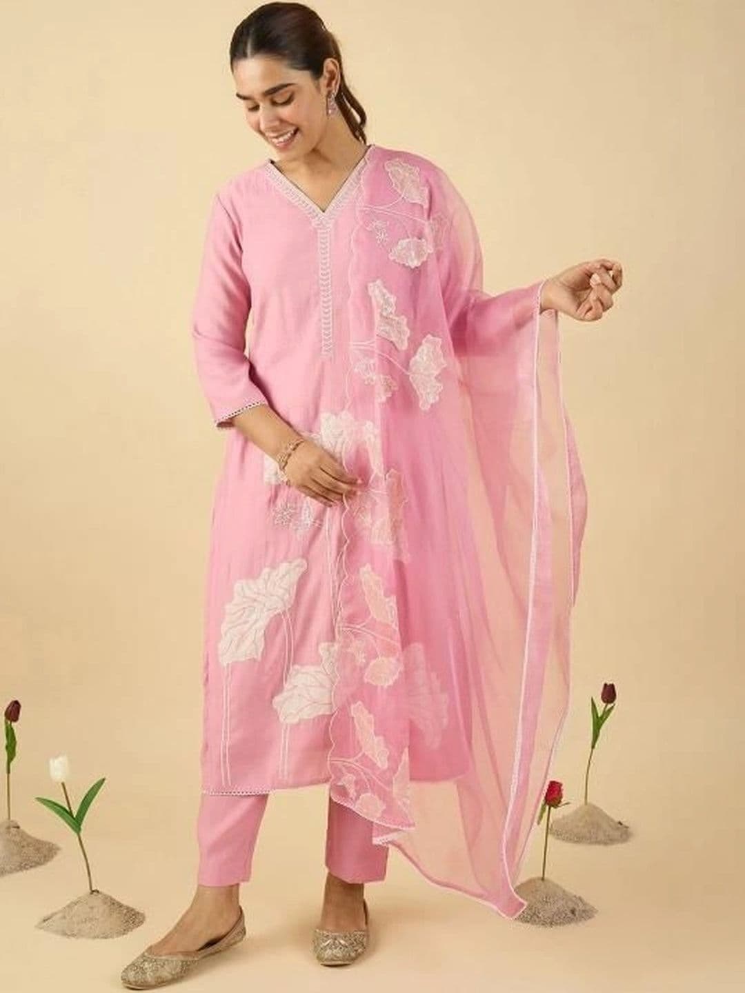 ZOEMIRA Women Floral Embroidered Regular Thread Work Kurta with Trousers & With Dupatta - view 1