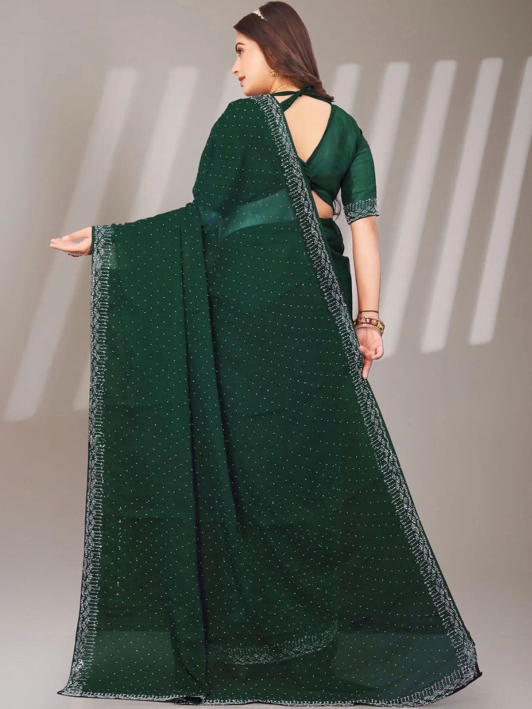 Textile Mantra Poly Chiffon Saree thumbnail 3