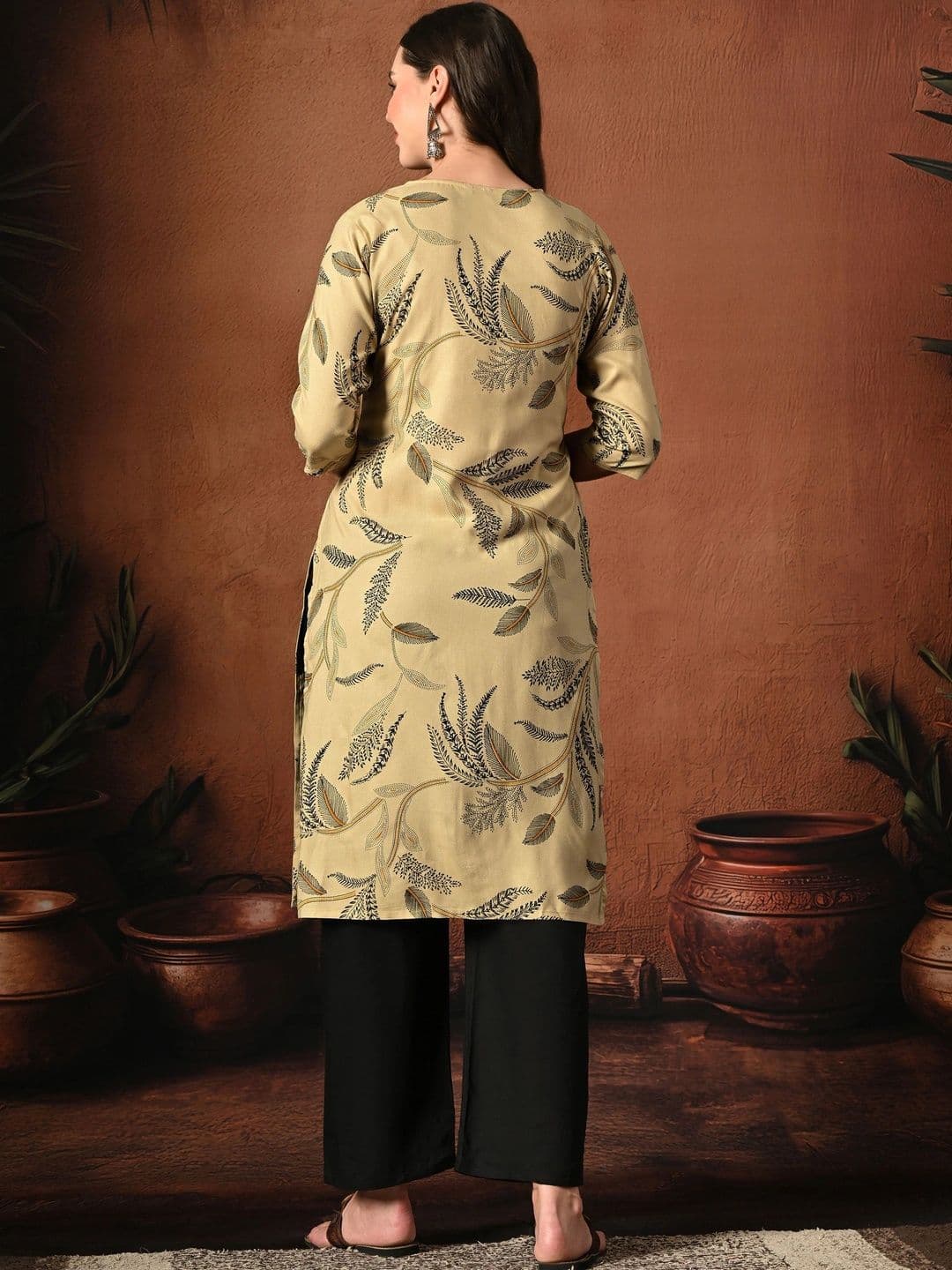 HERE&NOW Women Floral Printed Kurta thumbnail 5