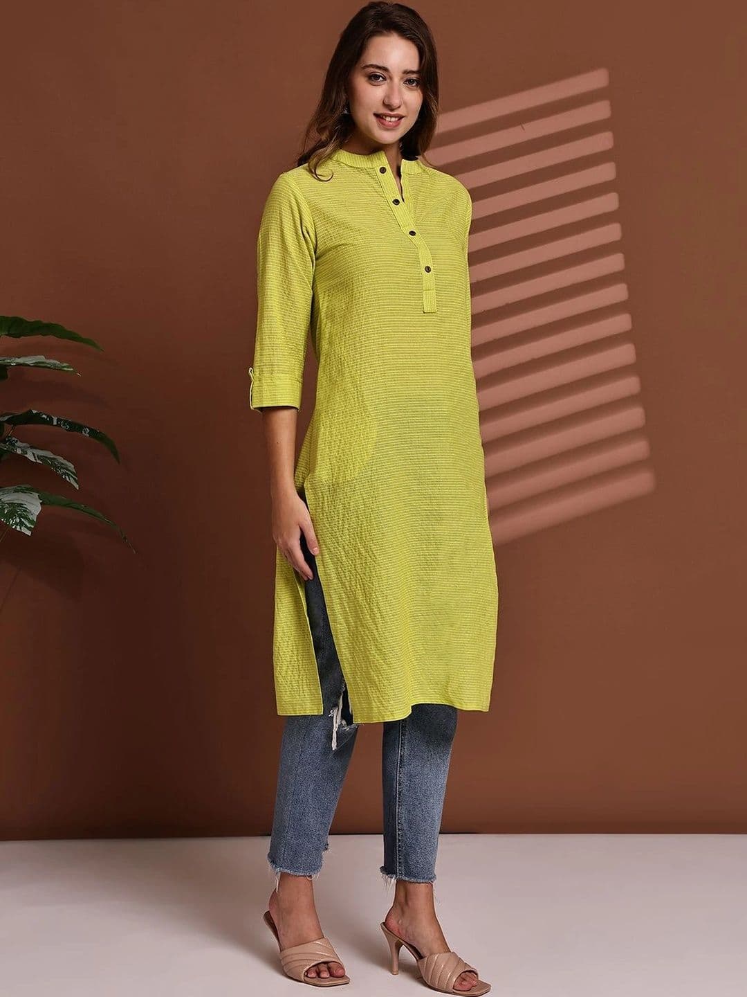 KALINI Women Kurta thumbnail 6