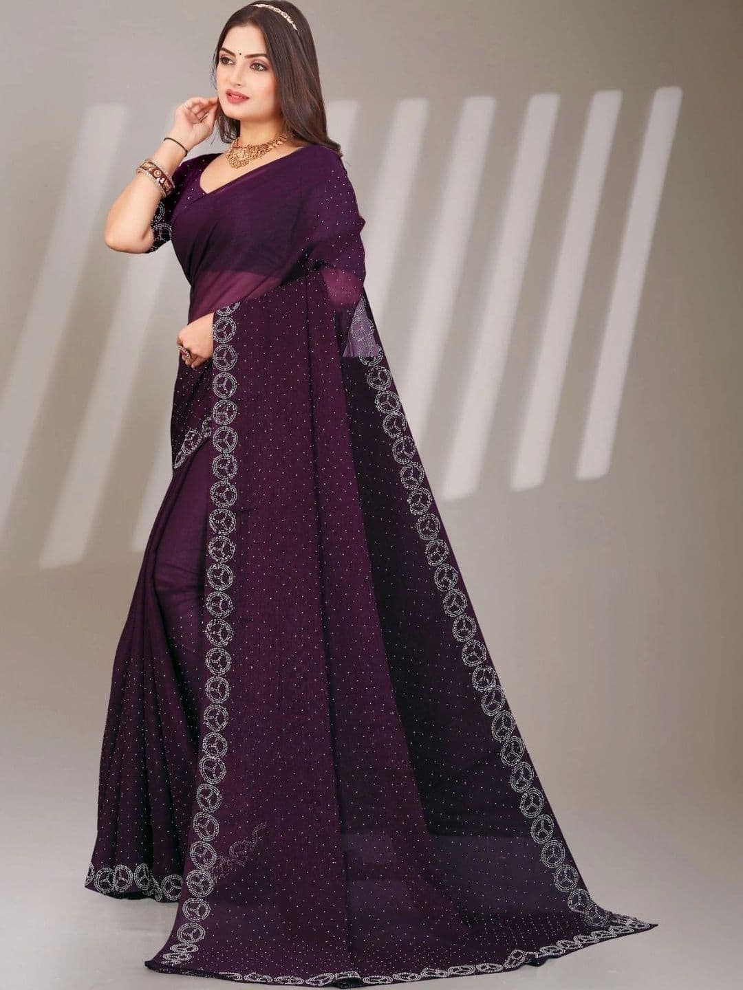 Textile Mantra Poly Chiffon Saree thumbnail 3