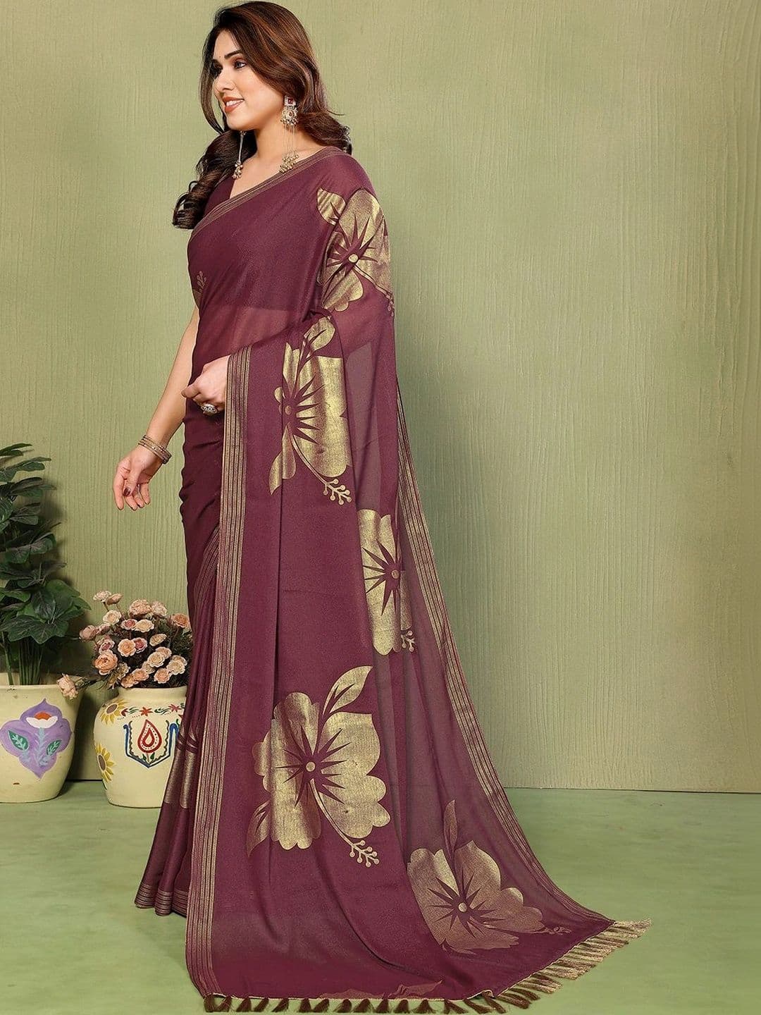 Urban Pallu Floral Pure Georgette Designer Saree thumbnail 6