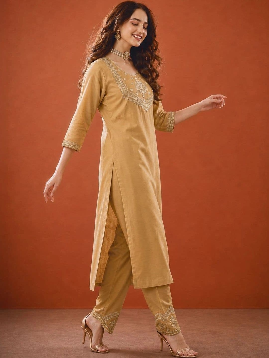 SAINOOR Women Ethnic Motifs Embroidered Regular Thread Work Kurta with Trousers & With Dupatta thumbnail 6