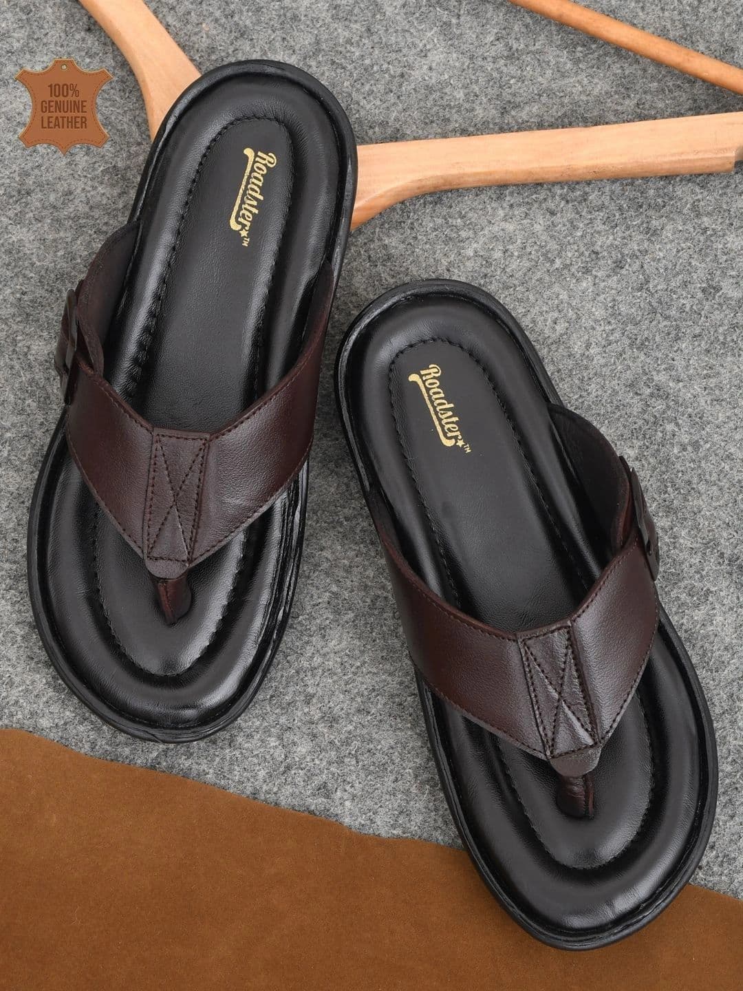 Roadster Men Thong Flip-Flops thumbnail 2