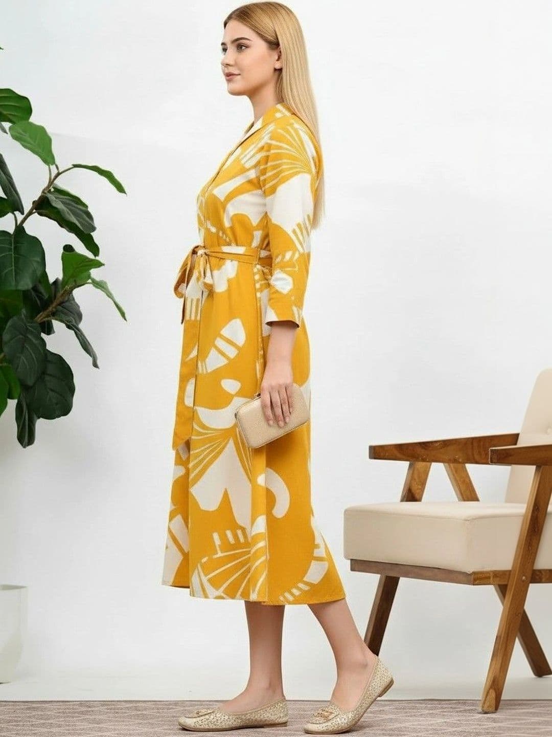 DMP FASHION Women Printed Khadi Handloom Kurta thumbnail 2