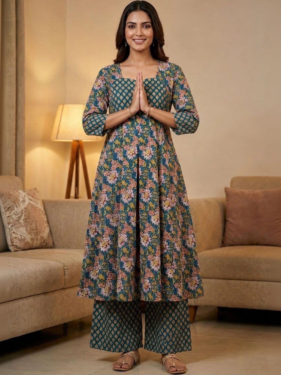 Sangria Women Floral Printed Empire Pure Cotton Kurta with Palazzos thumbnail 5