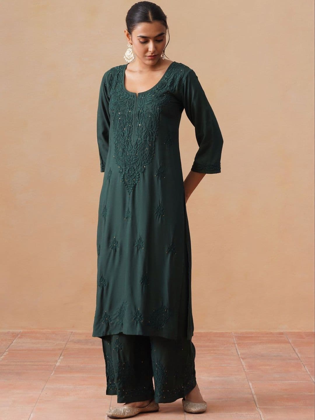 SAZRIKA Women Embroidered Regular Chikankari Kurta with Palazzos & With Dupatta thumbnail 4