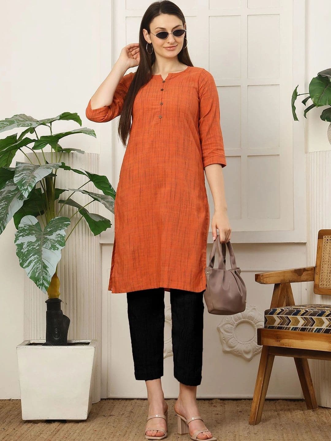 KALINI Women Kurta thumbnail 4