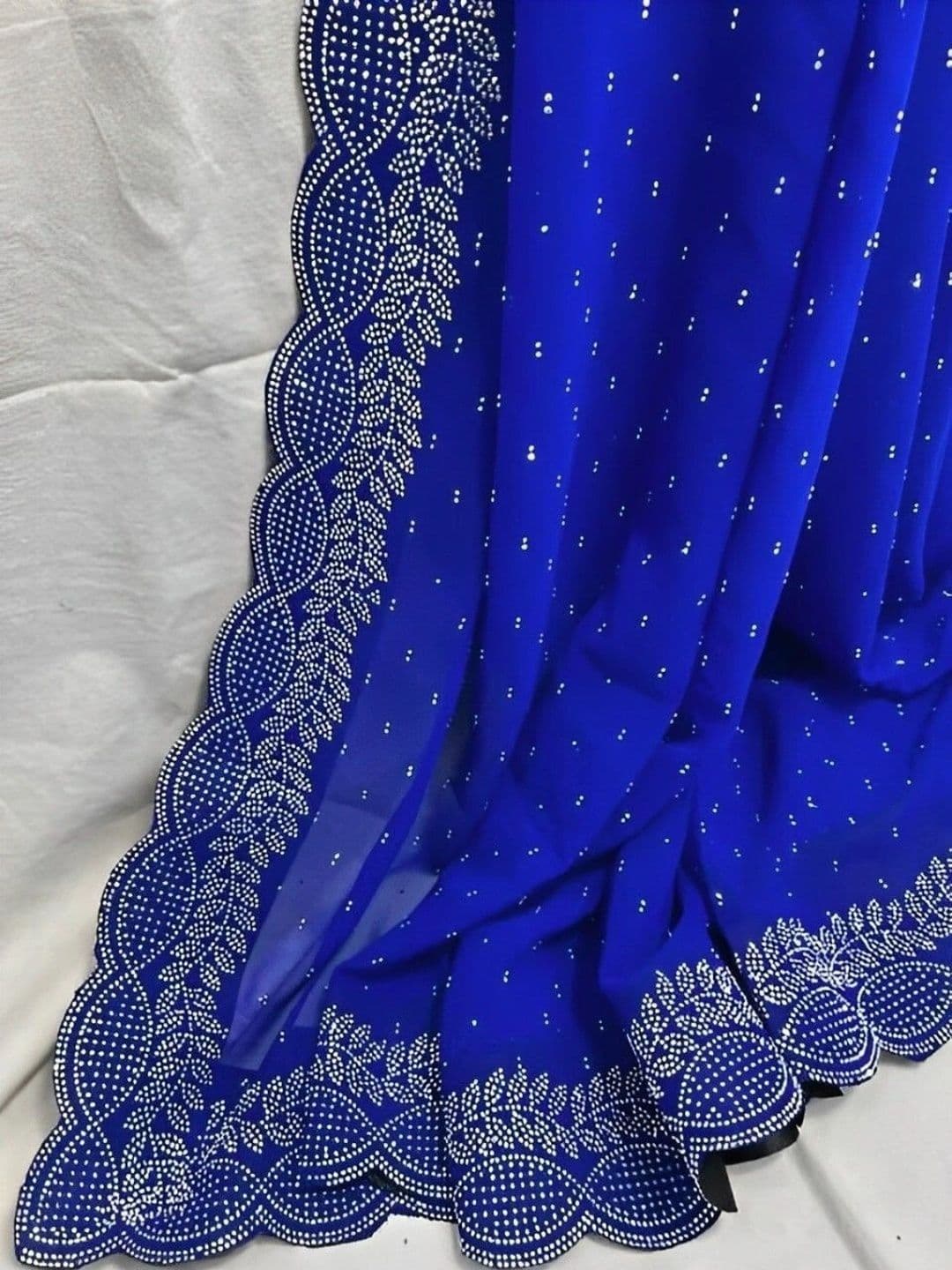 RENBRIZA Embroidered Poly Georgette Saree thumbnail 5