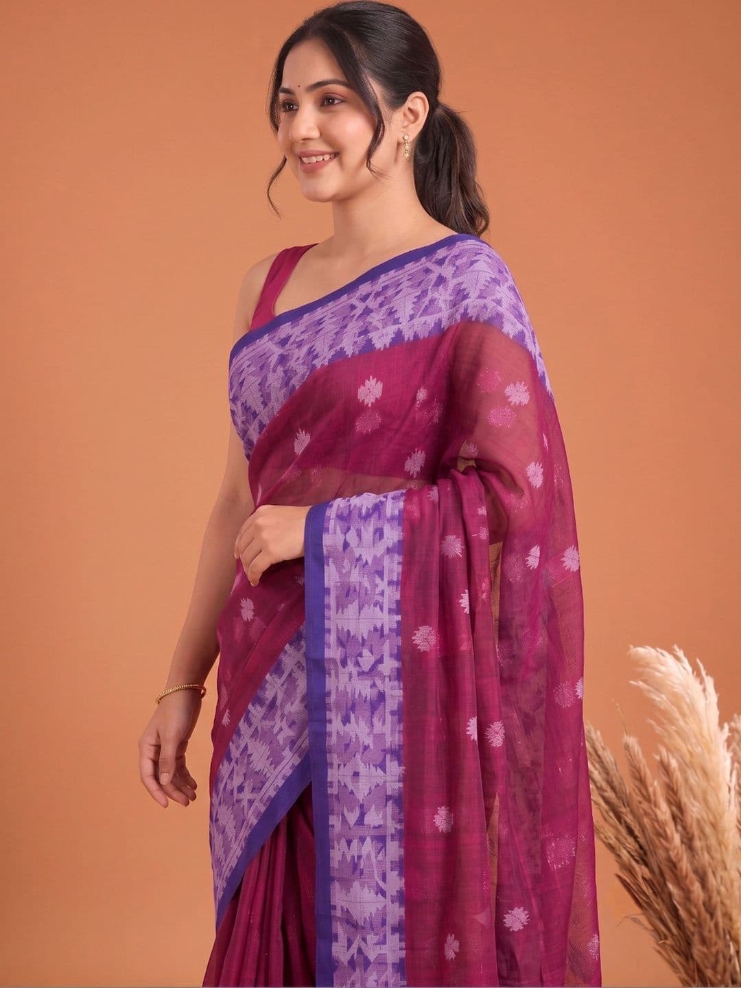 KALINI Ethnic Motifs Pure Cotton Jamdani Saree thumbnail 3