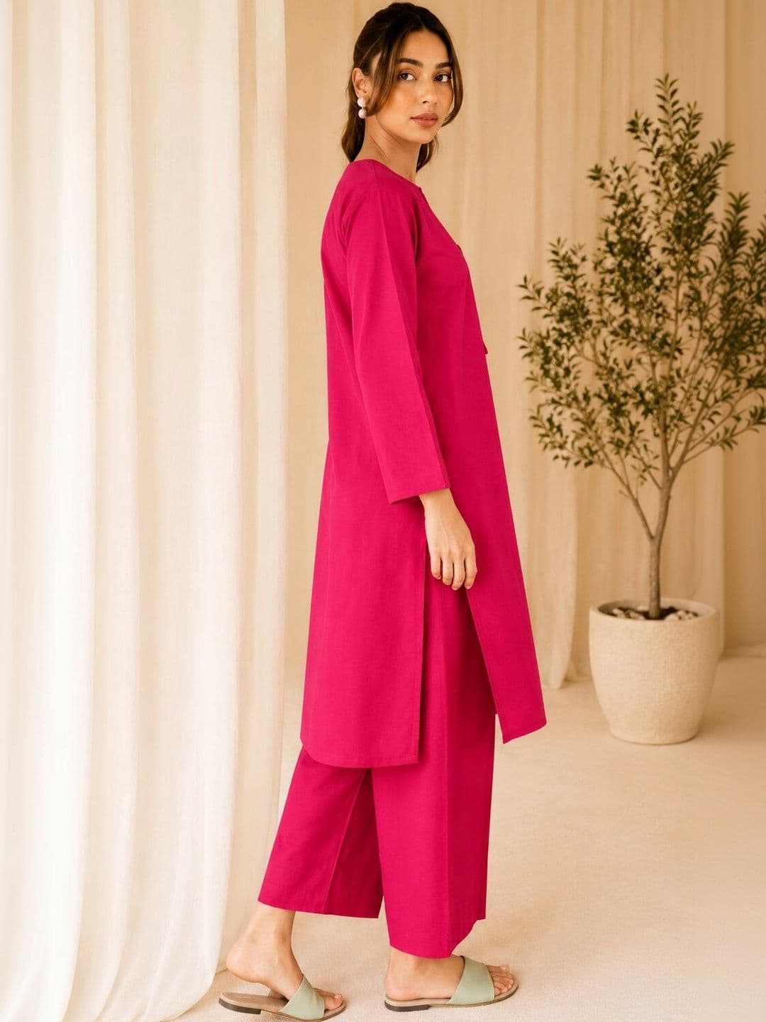 RAJAM Women Regular Kurta with Trousers thumbnail 5