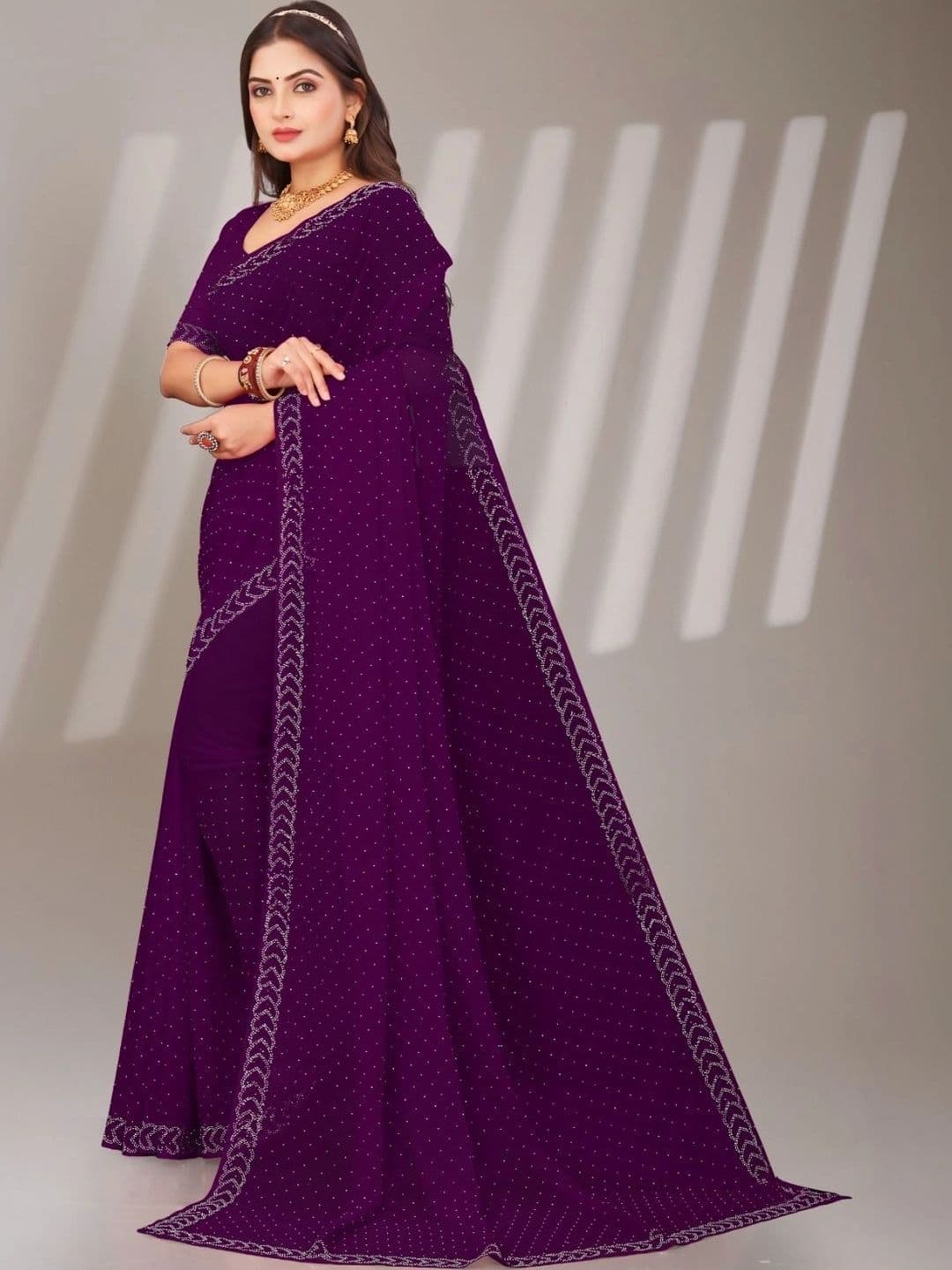PRANU TRENDS Poly Chiffon Saree thumbnail 2