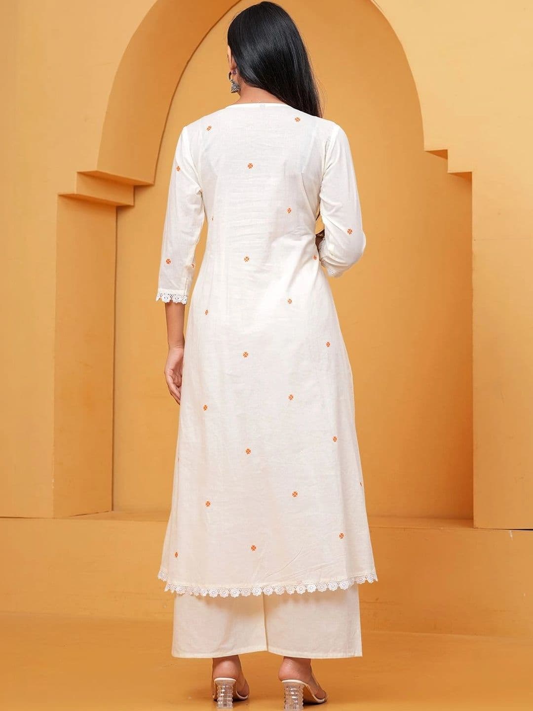 Anouk Women Floral Embroidered Empire Thread Work Pure Cotton Kurta with Palazzos & With Dupatta thumbnail 2