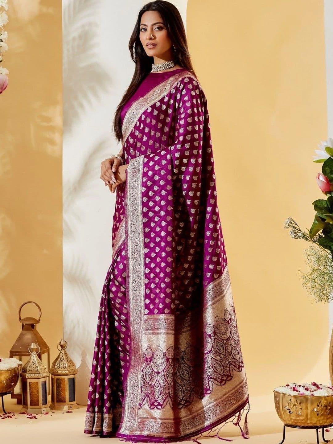 kasee Woven Design Zari Satin Designer Banarasi Saree thumbnail 5
