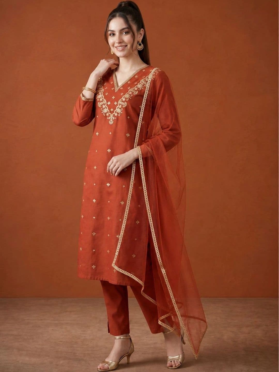 SAINOOR Women Ethnic Motifs Embroidered Regular Thread Work Kurta with Trousers & With Dupatta thumbnail 4