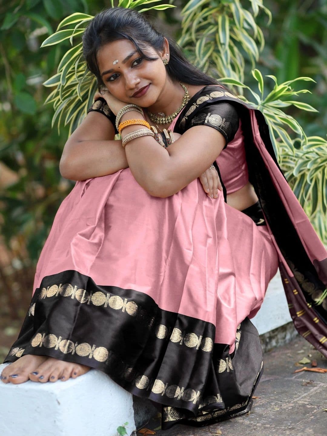 KALINI Woven Design Zari Designer Gadwal Saree thumbnail 2