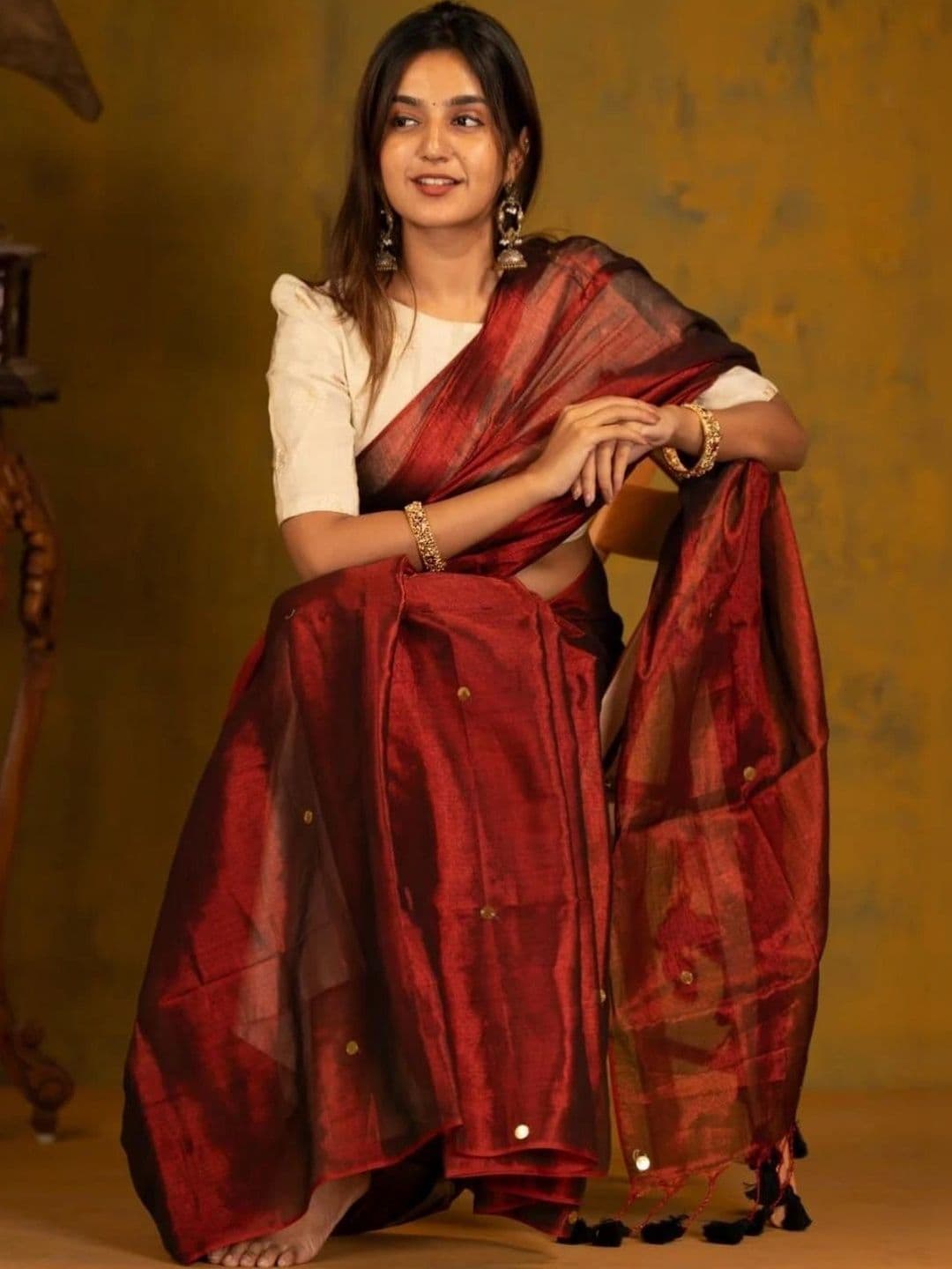 Sangria Ethnic Motifs Sequinned Tissue Chanderi Saree thumbnail 7